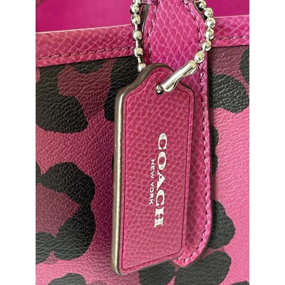 SOLD Coach Tote Bag Pink Purse + Matching Wristlet Cheeta Print Vegan Leather - Picture 5 of 10